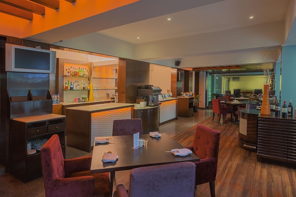 Oakwood Residence Naylor Road Pune Eksteriør bilde
